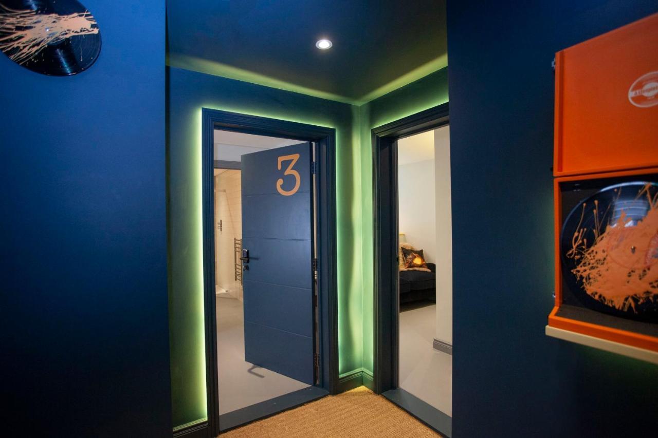 Higgihaus Apartment 4 Clare Street Aparthotel Central Location بريستول المظهر الخارجي الصورة